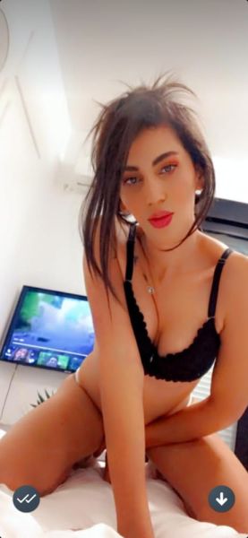 ❤️Hello everyone I am Lolo foam Arabic trans I am available for video call sex 
Cyber sex ❤️
You can arrange for call any time just send me before 10 min