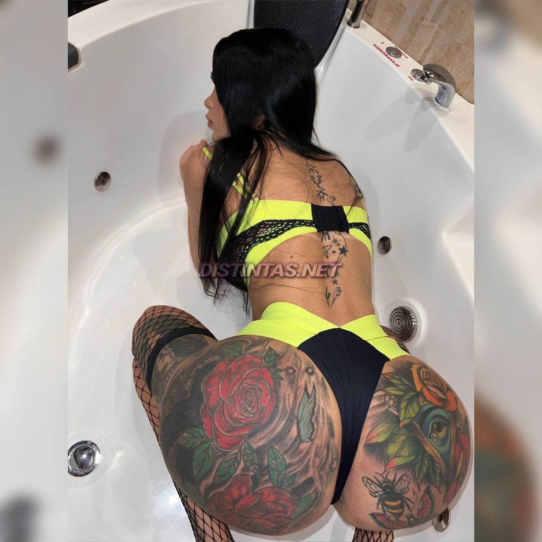 Mia Bucci 
